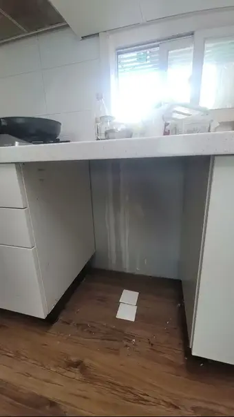 식기세척기 철거 현장 영상 썸네일